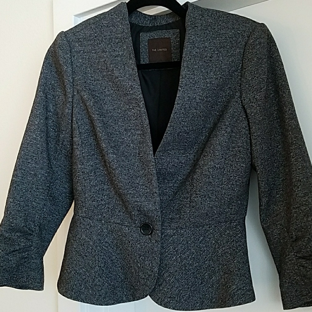 Beautiful Gray 3/4 Sleeve Blazer